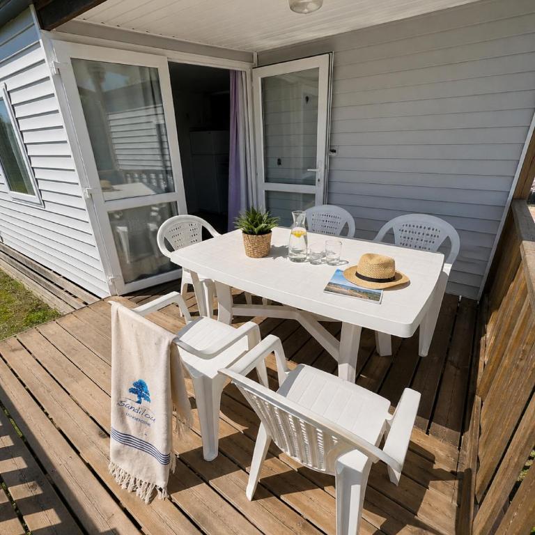 Mobilhome Vent d Ete Camping avec piscine - Mobile Home - 1