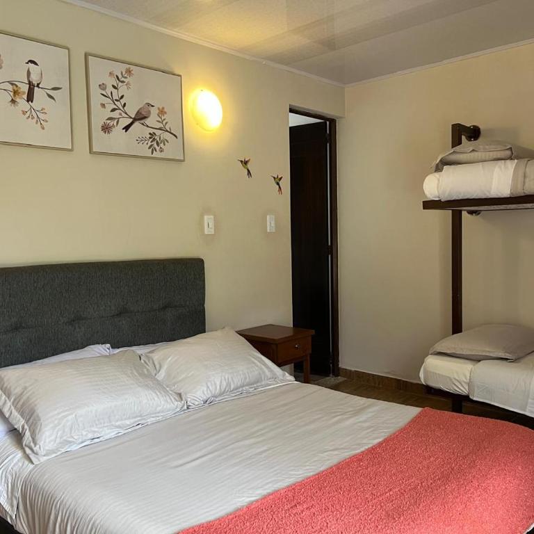 Tierra Viva VDL - Quadruple Room with Private Bathroom - 3