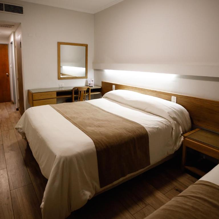 HOTEL ARENALES - Habitación Triple Estándar - 2