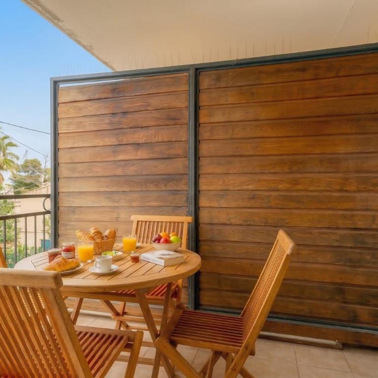 Evasion T3 4 étoiles entre Port et Calanques - Parking Privé, Plages 10mn à pied - Apartment mit 2 Schlafzimmern - 4