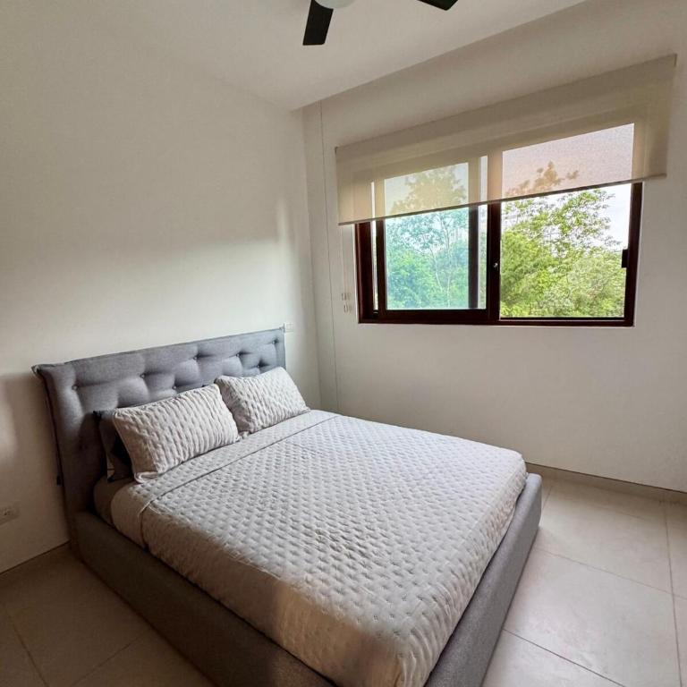 Luxury Oasis Condo Pools, Rooftop & Paddle, Tennis - Two-Bedroom Apartment - 29