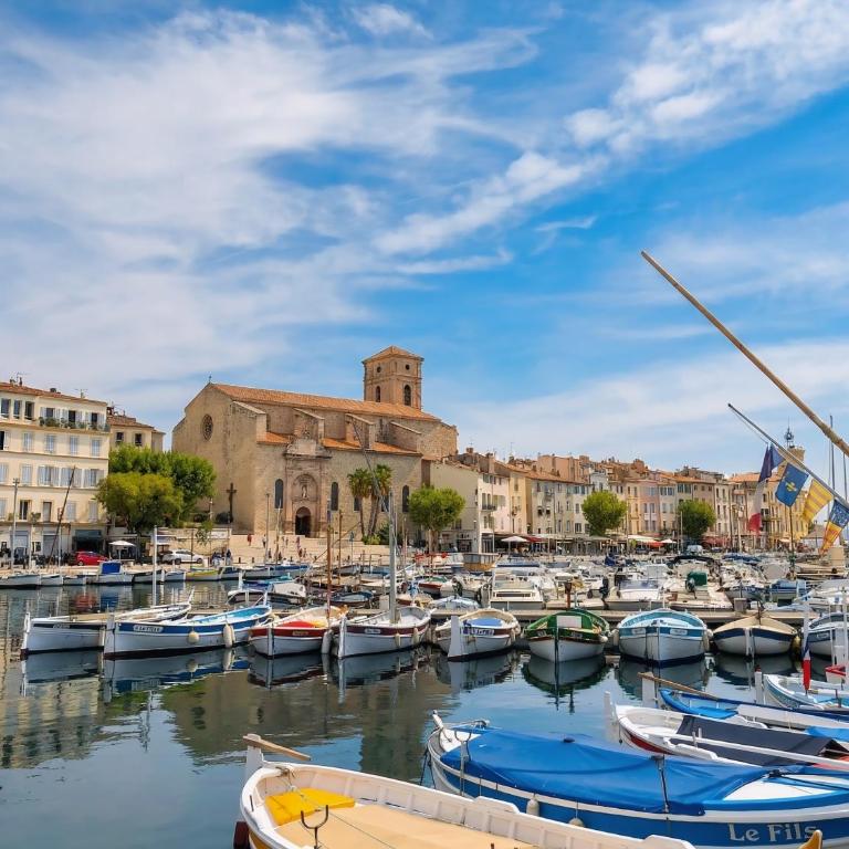 Evasion T3 4 étoiles entre Port et Calanques - Parking Privé, Plages 10mn à pied - Apartment mit 2 Schlafzimmern - 21