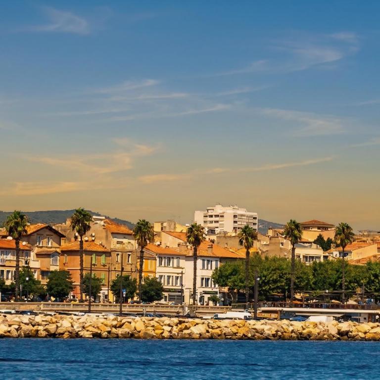 Evasion T3 4 étoiles entre Port et Calanques - Parking Privé, Plages 10mn à pied - Apartment mit 2 Schlafzimmern - 23