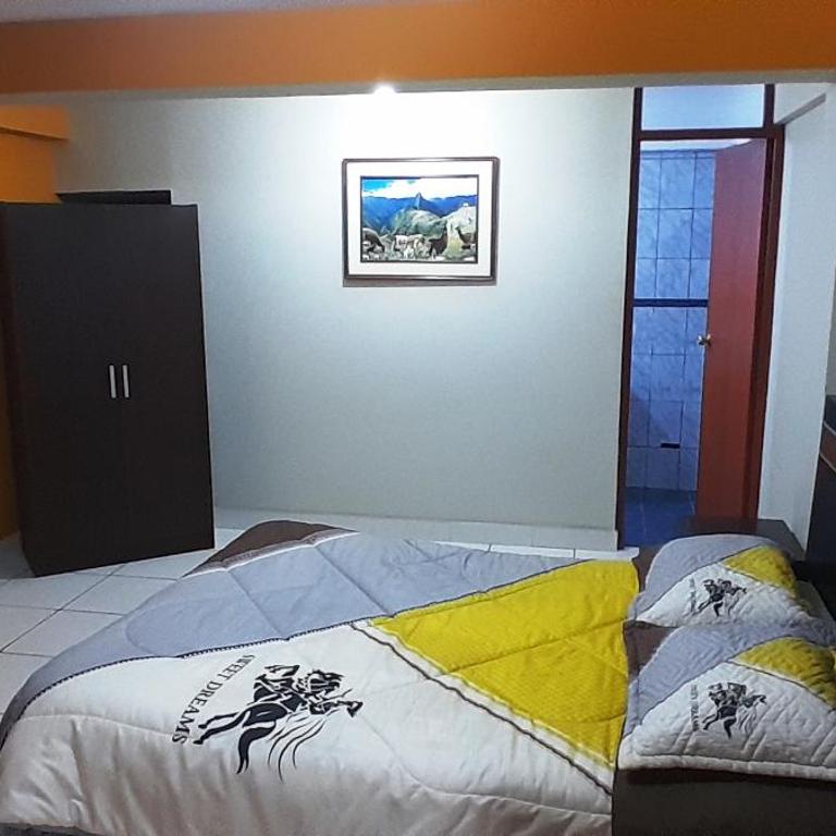 Hotel Selena 1 - Queen Room - 4