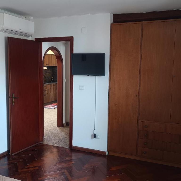 Archimede29 - Appartamento con 2 Camere da Letto - 72