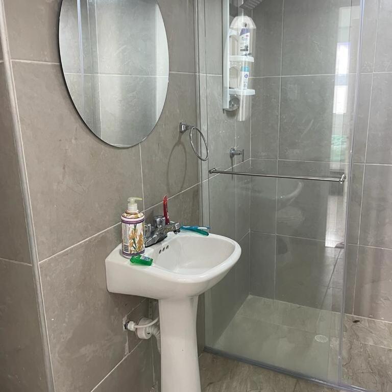 Fully equipped apartment with ocean views - One-Bedroom Apartment - 5