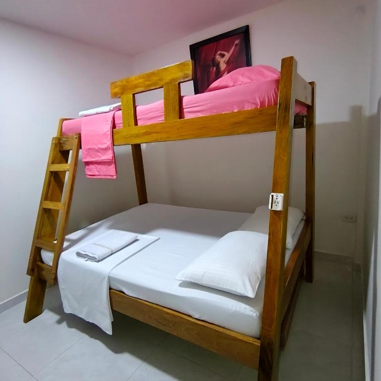 Hospedaje Saray Sofia - Family Room - 2