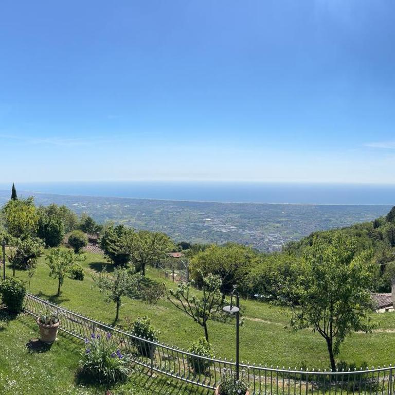 La Terrazza sulla Versilia - Camera Matrimoniale con Vista Giardino - 8