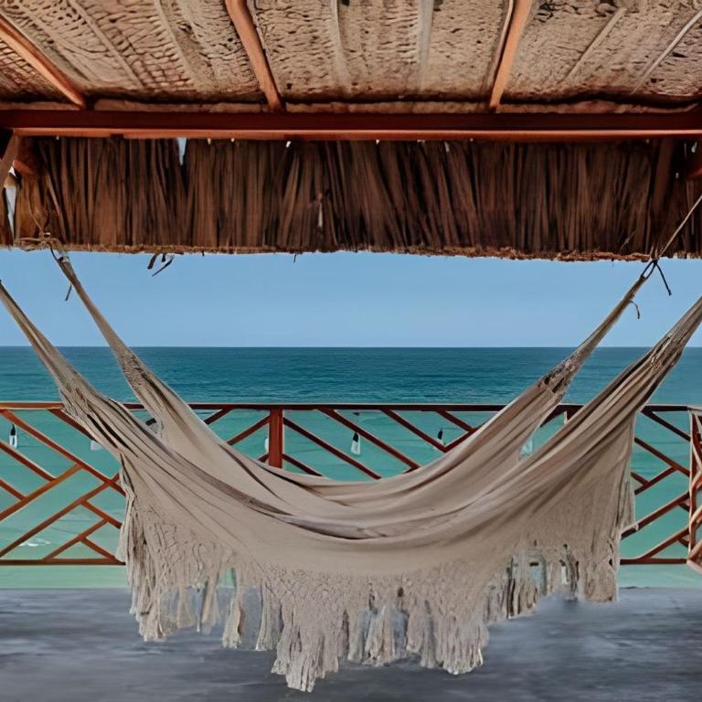 302 Beachfront Hotel Jaguar · Breakfast · Spa · AC - Bungalow - 1