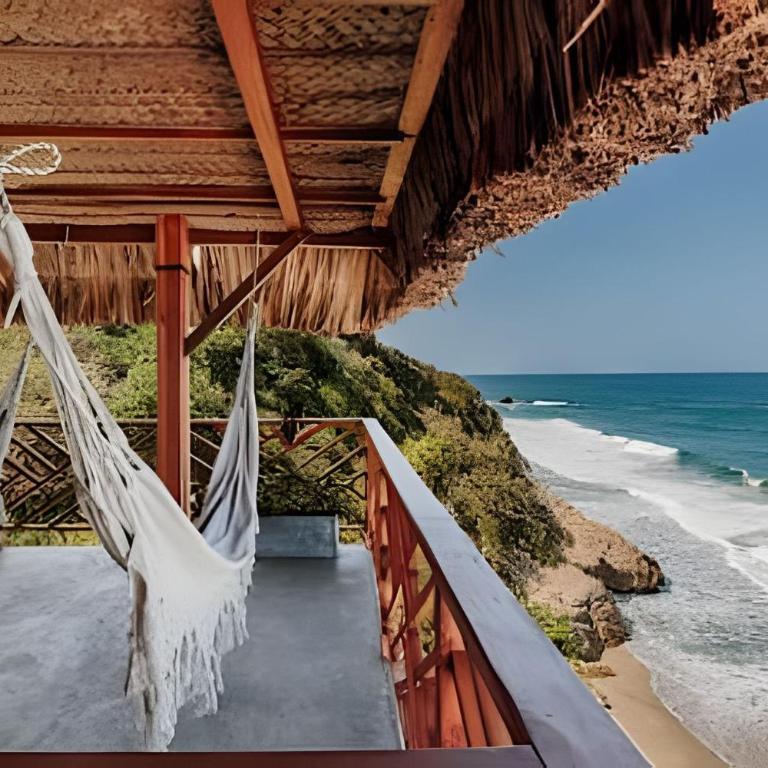 302 Beachfront Hotel Jaguar · Breakfast · Spa · AC - Bungalow - 36
