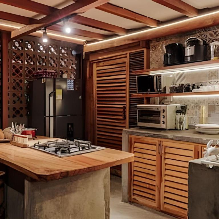 302 Beachfront Hotel Jaguar · Breakfast · Spa · AC - Bungalow - 51