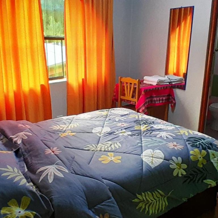 Hostal Selena - Double Room with Private Bathroom - 3