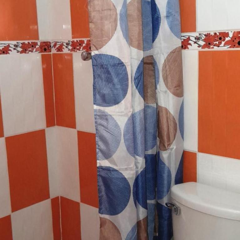 Hostal Selena - Double Room with Private Bathroom - 5