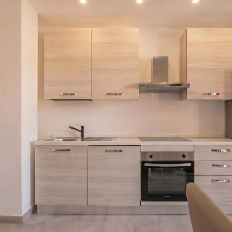 Dimoras Central Studio 4 Guests Parking - Appartamento Monolocale - 5