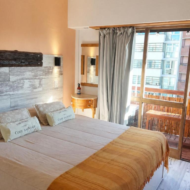 Departamento Plaza Mitre, Mar del Plata, con Balcón sobre Av Colón - One-Bedroom Apartment with Park View - 4