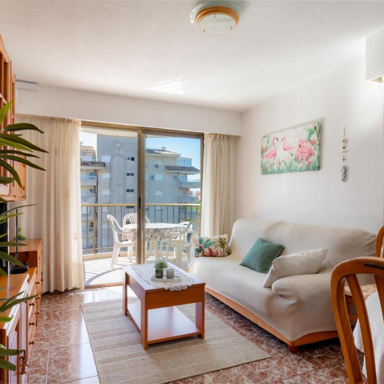 Apartment on Paseo Rosa dels Vents with AC - Apartamento de 2 dormitorios - 47