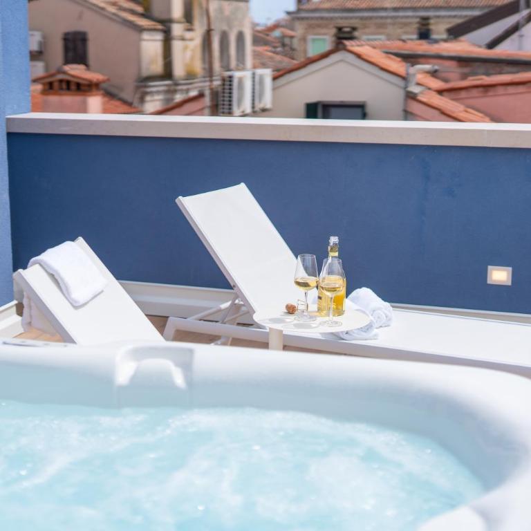 Spaccavento Boutique Rooms - Camera King con Vasca Idromassaggio - 12