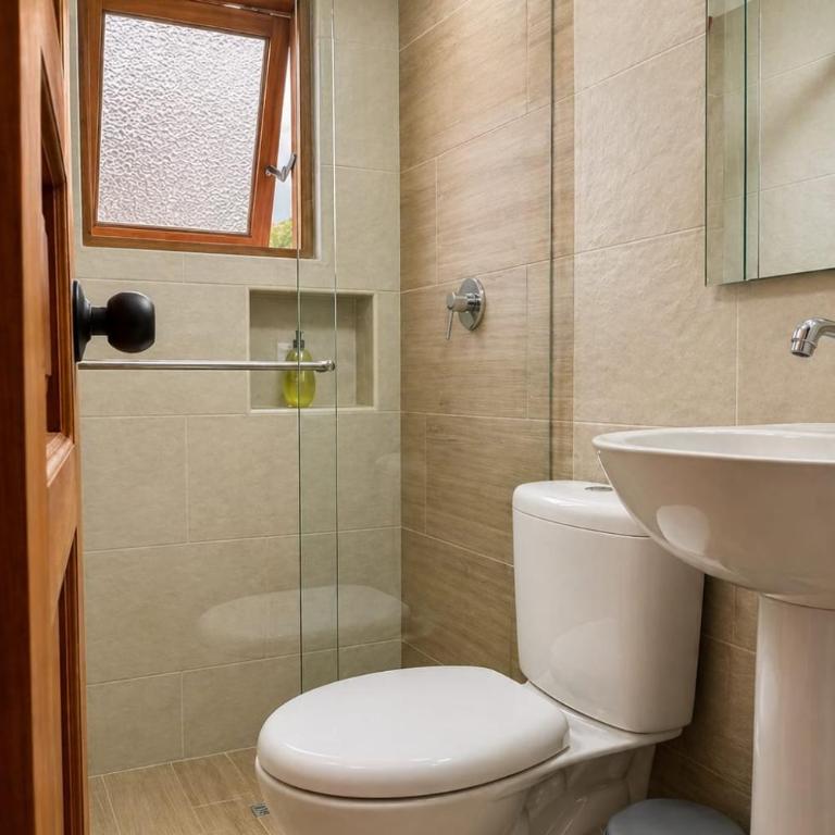 Boutique La Gloria - Three-Bedroom Apartment - 10