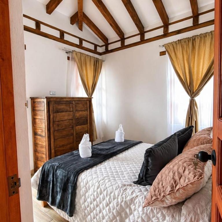 Boutique La Gloria - Three-Bedroom Apartment - 9