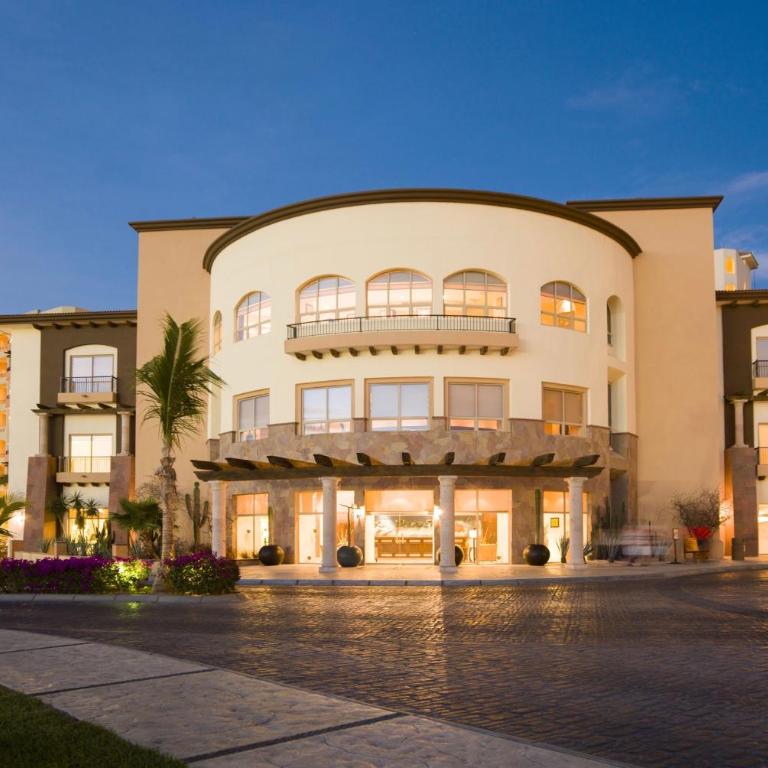 Villa del Palmar Cabo - Suite con cama grande y balcón - 6