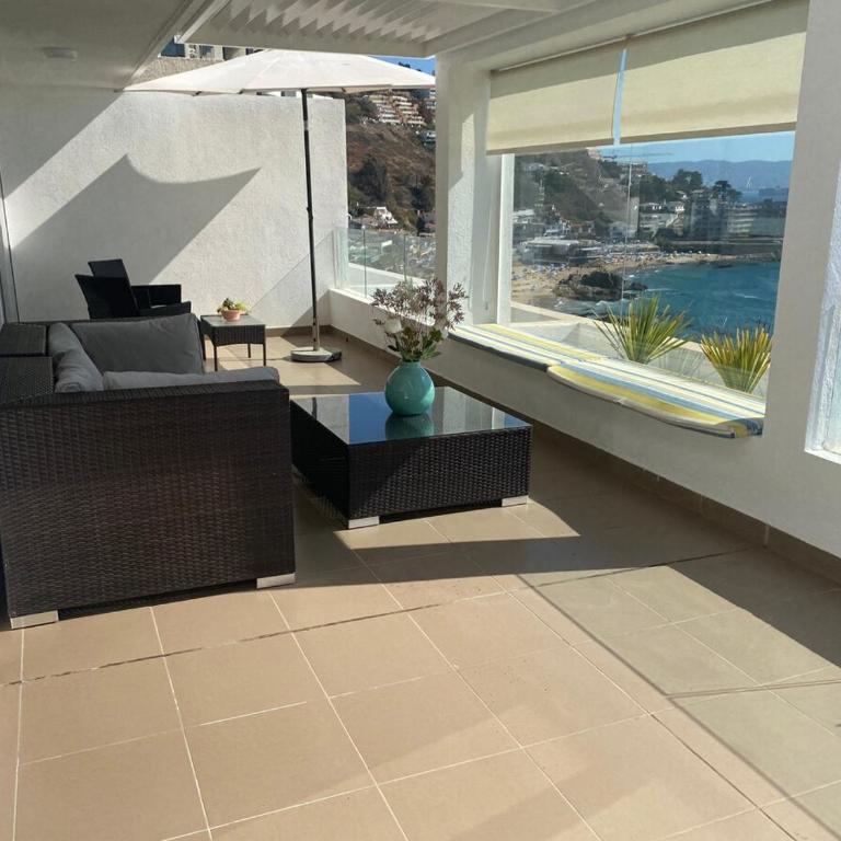 Terrazas de Cochoa, 1ra linea, hermosa vista, frente al mall, full - Two-Bedroom Apartment - 3