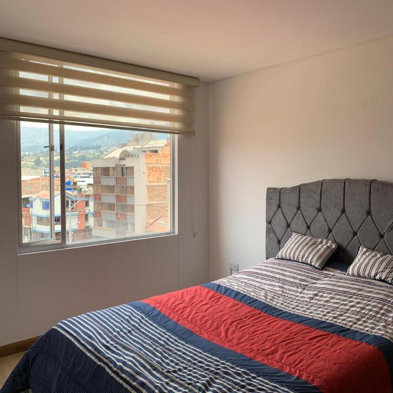 Habitación Privada en Paipa Centro Excelente Ubicación - Habitación Doble con baño privado - 2