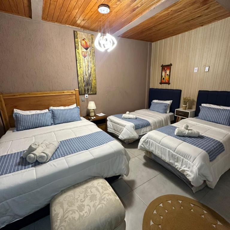 Doña Emilia Hotel Boutique - Habitación Familiar Estándar - 6
