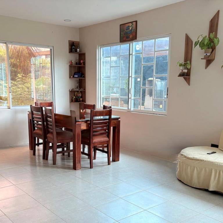 Departamento Independiente Puerto Ayora, Bellavista - Two-Bedroom Apartment - 13