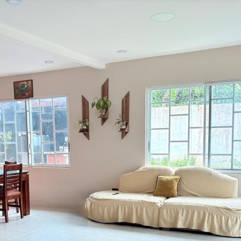 Departamento Independiente Puerto Ayora, Bellavista - Two-Bedroom Apartment - 21