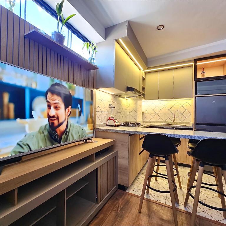 Cozy, modern apartment in a good location - Two-Bedroom Apartment - 3