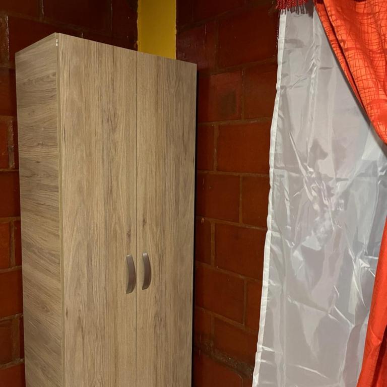 Casa Gilbert Alojamiento al sur de cali Apto 201 - Apartamento de 2 dormitorios - 3