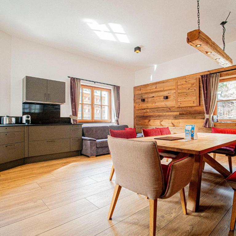 The Peak Premium Apartments Dienten am Hochkönig - Appartamento con 3 Camere da Letto - 2