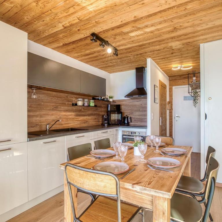 The White Bear - Appartement Spacieux et Confortable - Two-Bedroom Apartment - 2