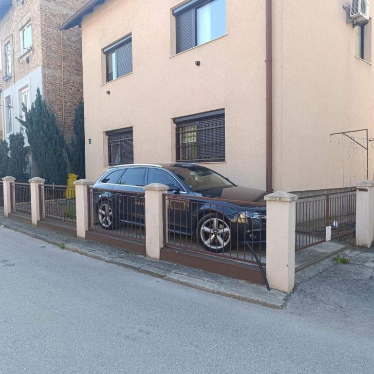 Peaceful Courtyard Apartment Sarajevo - Apartman sa 1 Spavaćom Sobom - 50