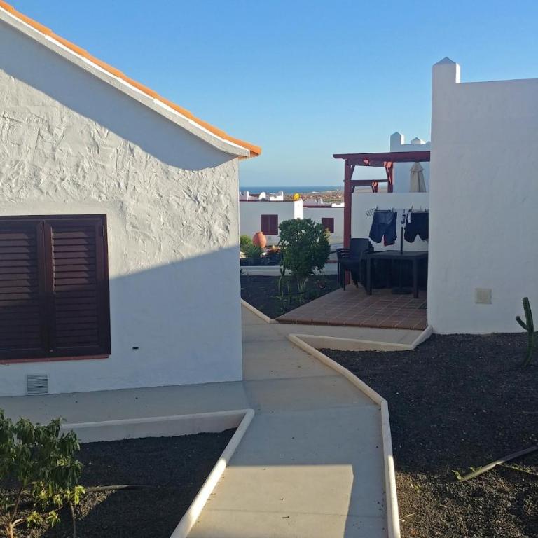 Cozy bungalow in a quiet residential area - One-Bedroom Apartment - 26