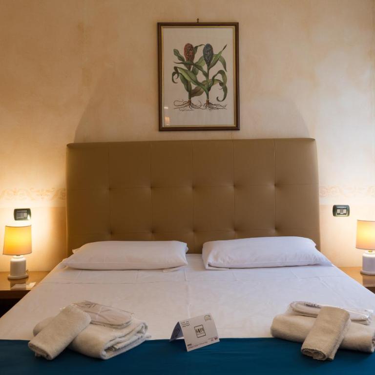 Hotel Lombardia - Camera Matrimoniale - 6