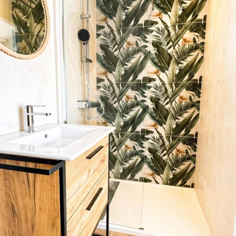 NATURE LODGE L'isle-sur-la-Sorgue - Vacation Home - 11