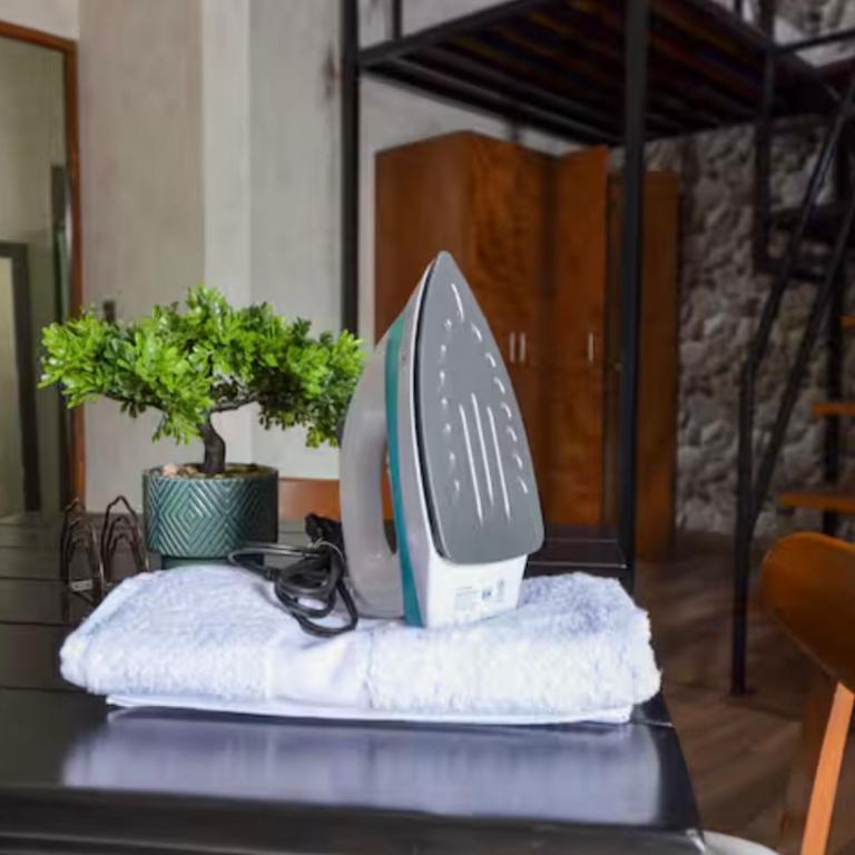 Departamento doble altura con balcón y alberca - One-Bedroom Apartment - 10