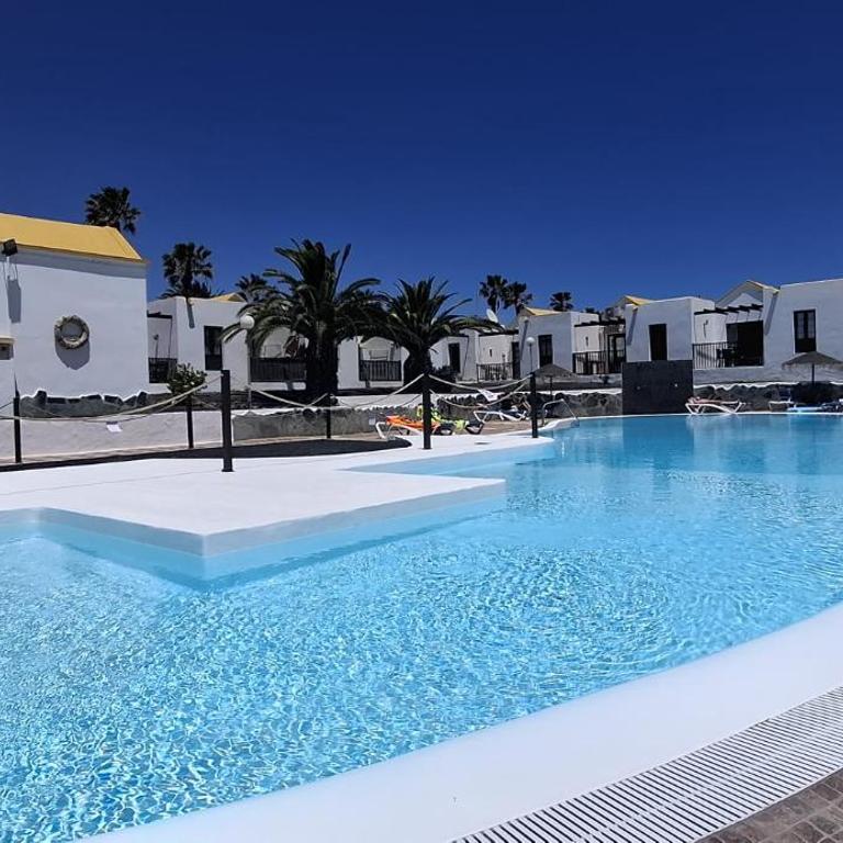 Alby House Montecastillo - One-Bedroom Apartment - 17
