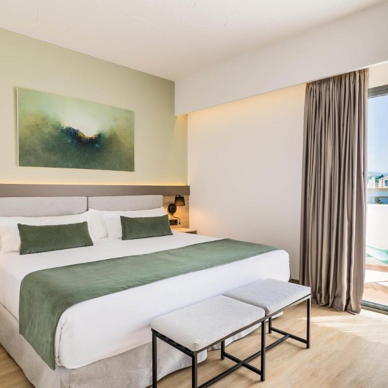 Occidental Puerto Banús - Suite Junior (2 adultos + 1 niño) - 1