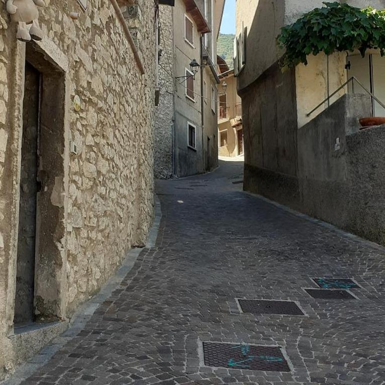 Albergo Diffuso Borgo Piovere, Noemi, 3-room Apartmen historic center - Appartamento con 2 Camere da Letto e Balcone - 43