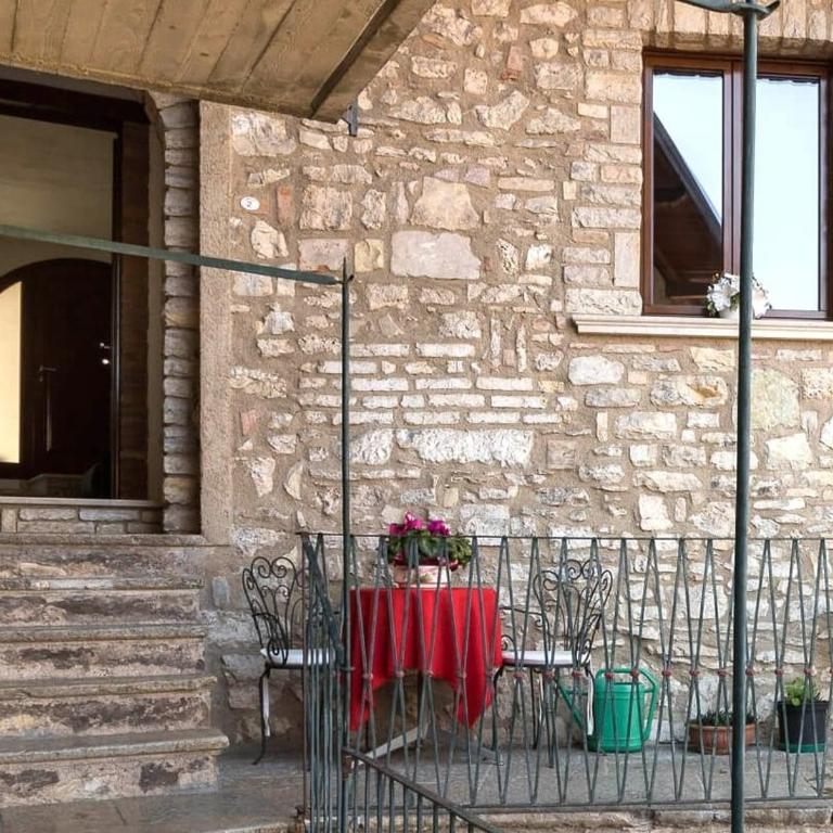 Albergo Diffuso Borgo Piovere, Noemi, 3-room Apartmen historic center - Appartamento con 2 Camere da Letto e Balcone - 15