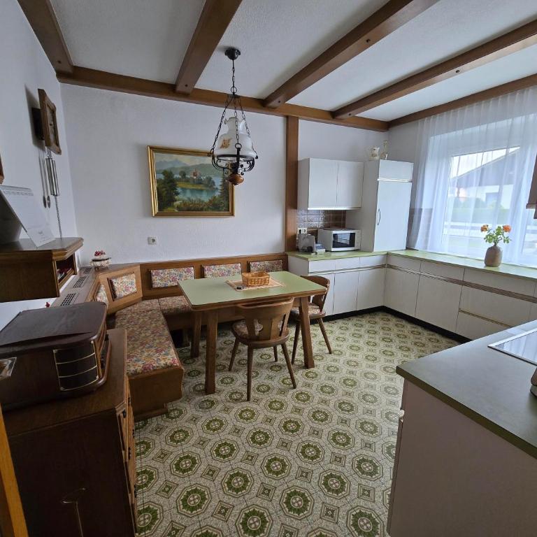 Ferienwohnungen Knaus - Apartment mit Dusche - 4