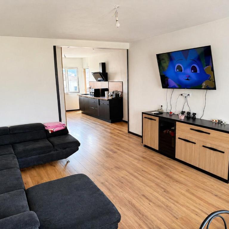 T3 lumineux avec balcon et parking proche plages et du centre-ville Ajaccio - Appartement 2 Chambres - 1
