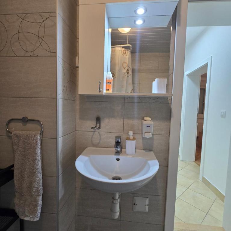 Apartman MMM - Apartman sa 1 Spavaćom Sobom - 6