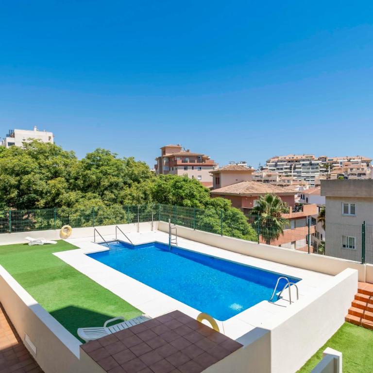 Casa Faro, Apartment with private rooftop terrace, 5 minutes from La Viborilla beach, Benalmádena - Apartamento de 2 dormitorios - 3