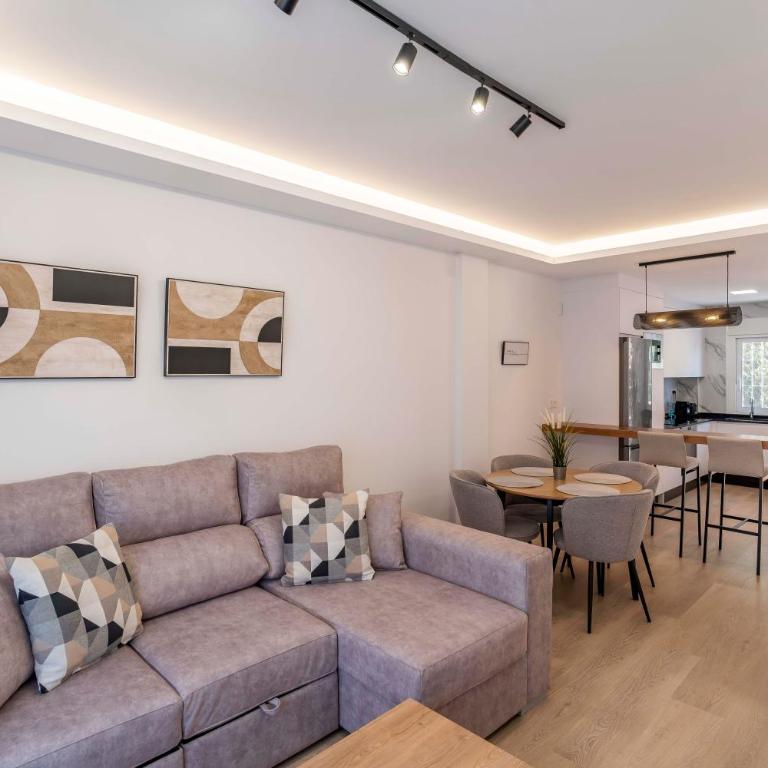 Casa Faro, Apartment with private rooftop terrace, 5 minutes from La Viborilla beach, Benalmádena - Apartamento de 2 dormitorios - 25