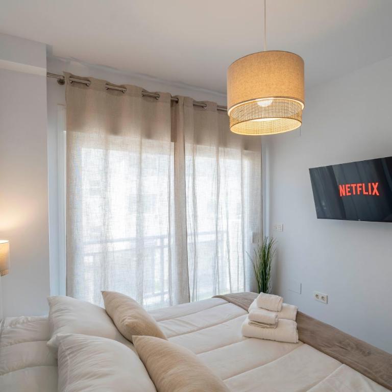 Casa Faro, Apartment with private rooftop terrace, 5 minutes from La Viborilla beach, Benalmádena - Apartamento de 2 dormitorios - 15