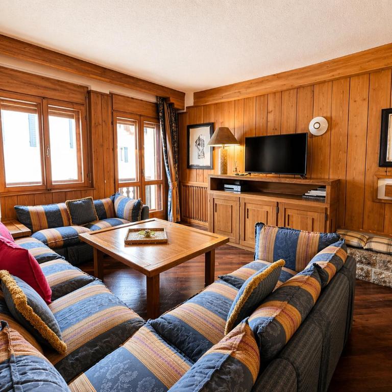 Via Bepin Soggiorno nel Salotto delle Dolomiti - Appartement 3 Chambres avec Balcon - 1