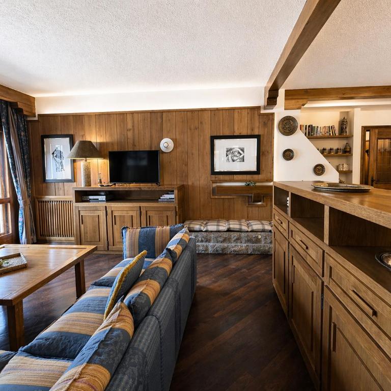 Via Bepin Soggiorno nel Salotto delle Dolomiti - Appartement 3 Chambres avec Balcon - 2